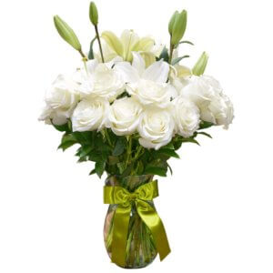 24 rosas blancas con lilis acapulco